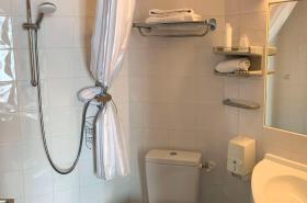 Brit Hotel Suisse et Bordeaux - Centre Gare - photo 8