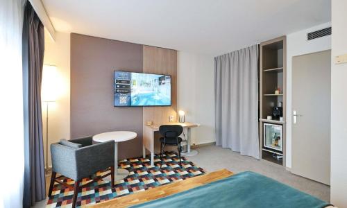 Mercure Grenoble Centre Porte des Alpes - photo 2